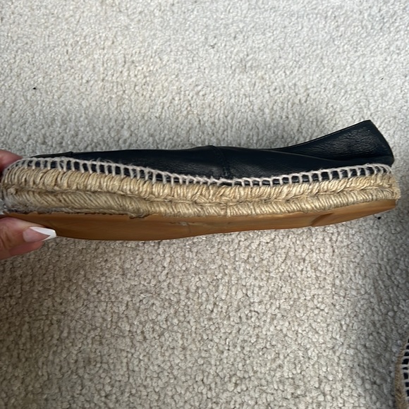 Black Chanel espadrilles size 38 - Picture 3 of 4